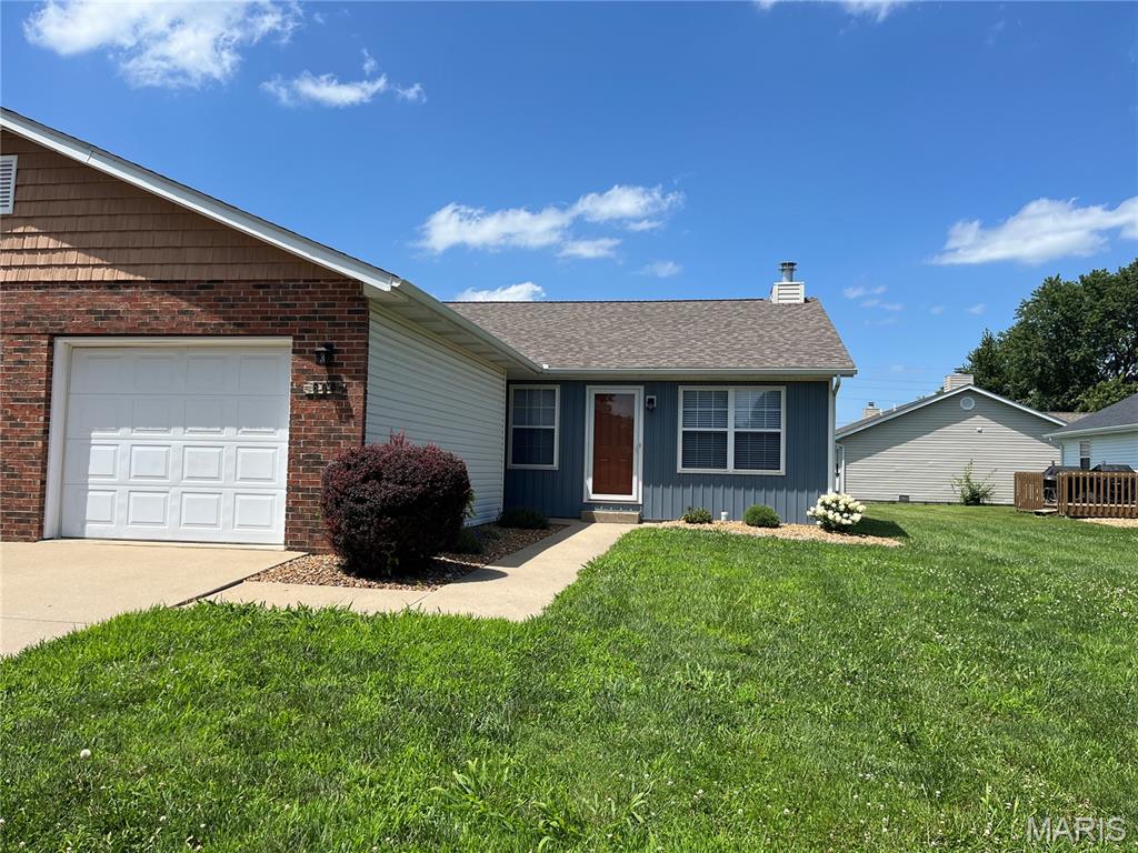 Photo 1 of 13 — 606 Donna Drive, O'Fallon, IL 62269
