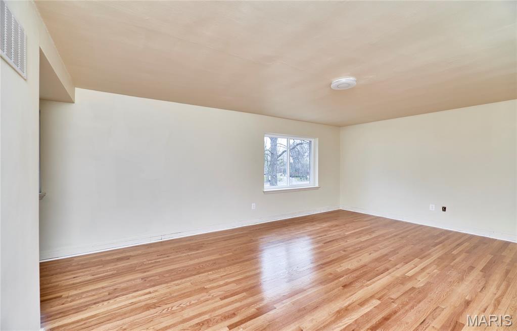 Bellerive Acres - Residential