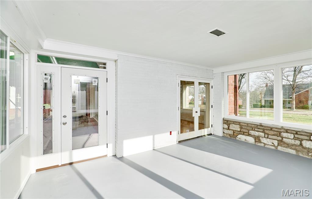 Bellerive Acres - Residential
