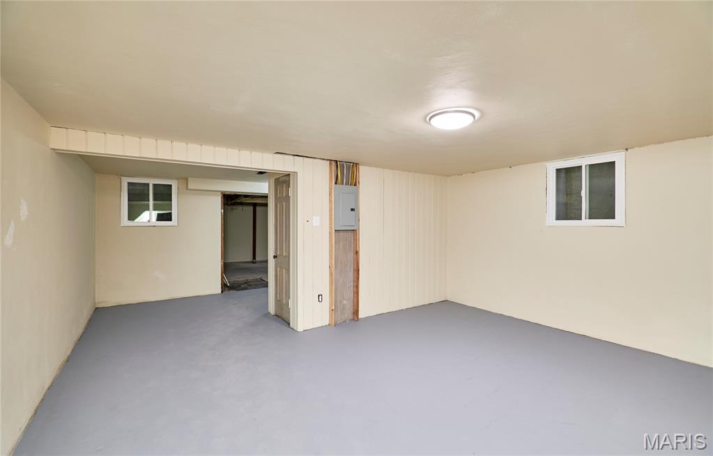 Bellerive Acres - Residential