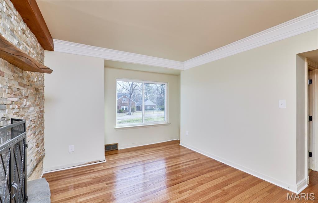 Bellerive Acres - Residential