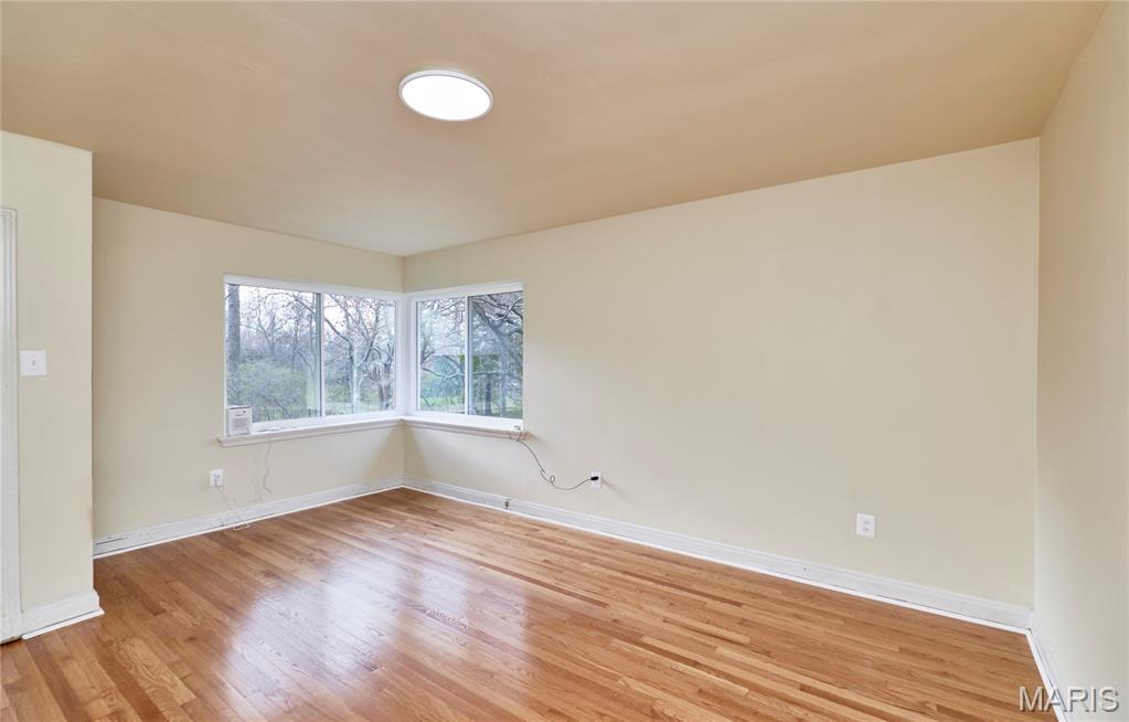 Bellerive Acres - Residential