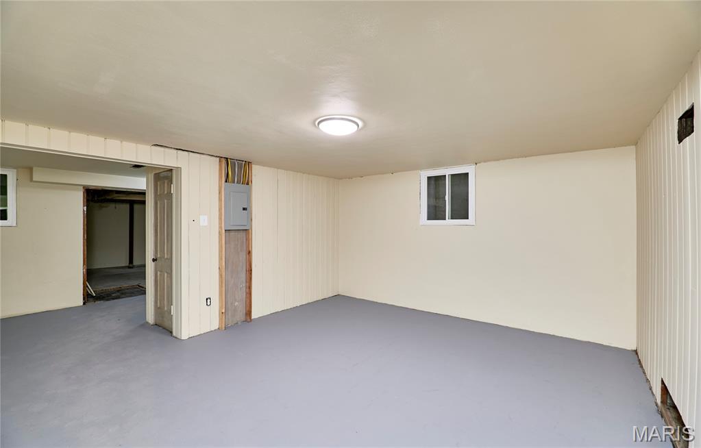 Bellerive Acres - Residential