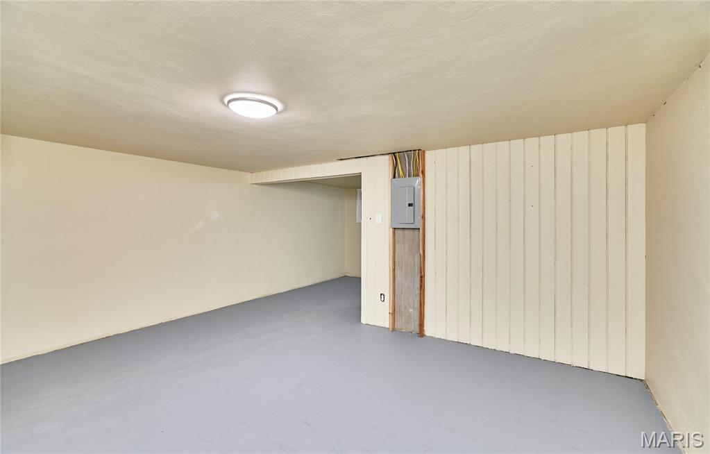 Bellerive Acres - Residential