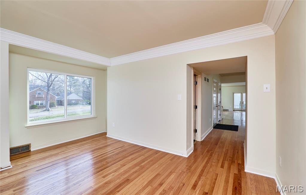 Bellerive Acres - Residential