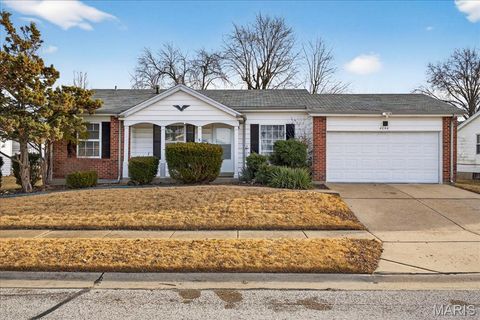 4046 Del Lago Drive Florissant MO 63034