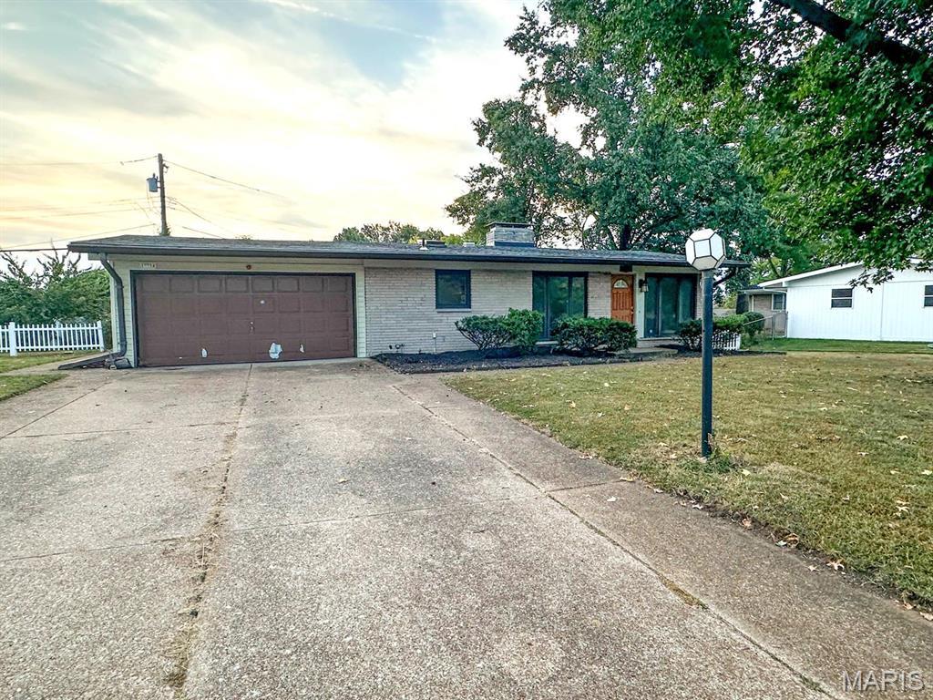 10214 Julius Northway