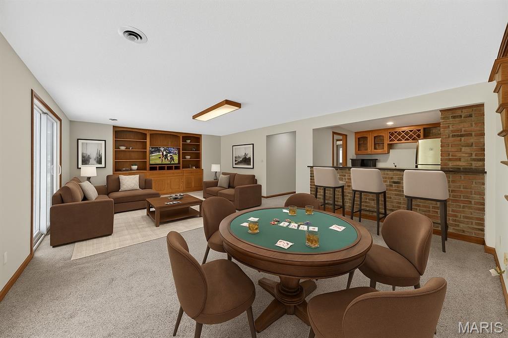 Washington, Missouri 63090, United States, 4 Bedrooms Bedrooms, ,4 BathroomsBathrooms,Residential,Pending,209044