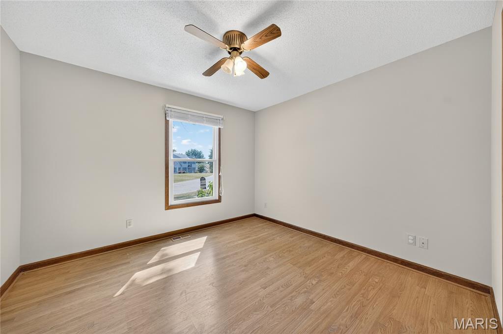 Washington, Missouri 63090, United States, 4 Bedrooms Bedrooms, ,4 BathroomsBathrooms,Residential,Pending,209044