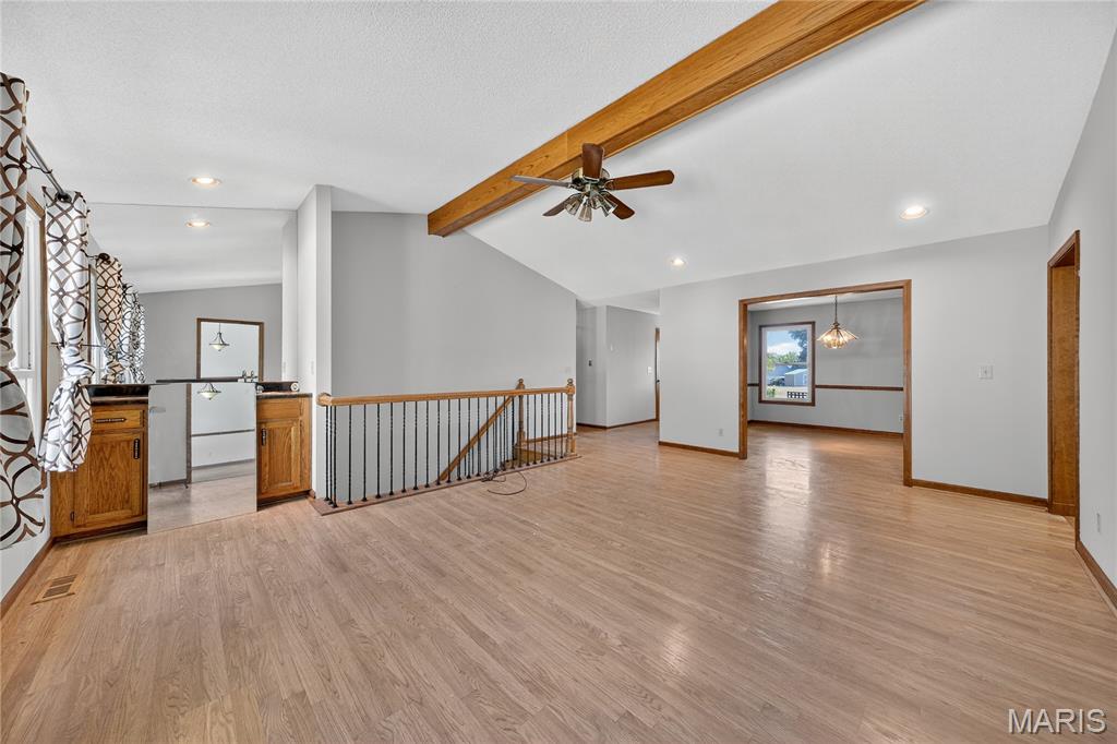 Washington, Missouri 63090, United States, 4 Bedrooms Bedrooms, ,4 BathroomsBathrooms,Residential,Pending,209044