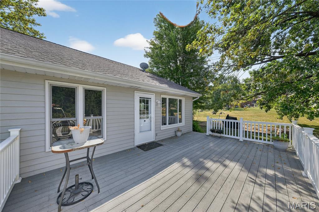 Washington, Missouri 63090, United States, 4 Bedrooms Bedrooms, ,4 BathroomsBathrooms,Residential,Pending,209044