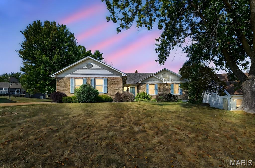 Washington, Missouri 63090, United States, 4 Bedrooms Bedrooms, ,4 BathroomsBathrooms,Residential,Pending,209044