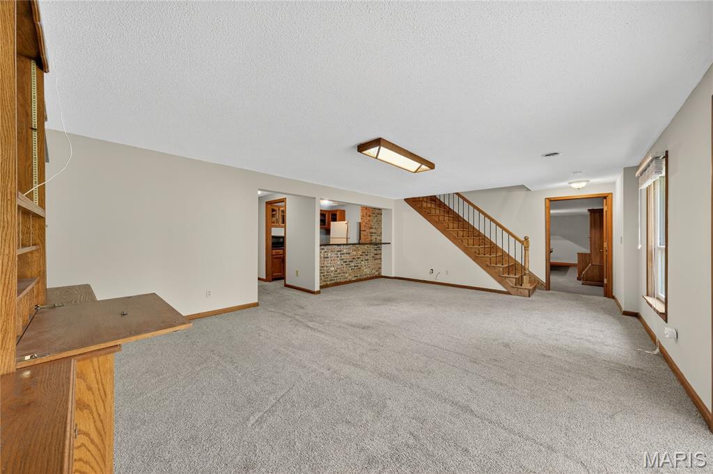 Washington, Missouri 63090, United States, 4 Bedrooms Bedrooms, ,4 BathroomsBathrooms,Residential,Pending,209044