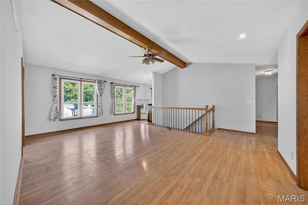 Washington, Missouri 63090, United States, 4 Bedrooms Bedrooms, ,4 BathroomsBathrooms,Residential,Pending,209044