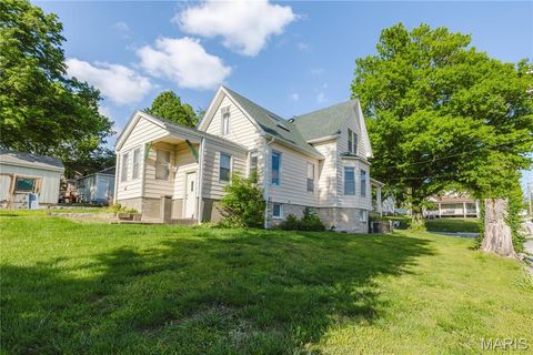Tiny photo for 403 N High Street, Jackson, MO 63755 (MLS # 26026148)