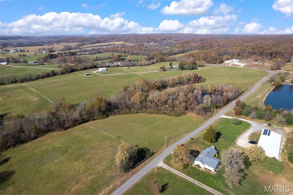 Photo of 3065 County Road 638 Tract 3, Cape Girardeau, MO 63701 (MLS # 25080234)