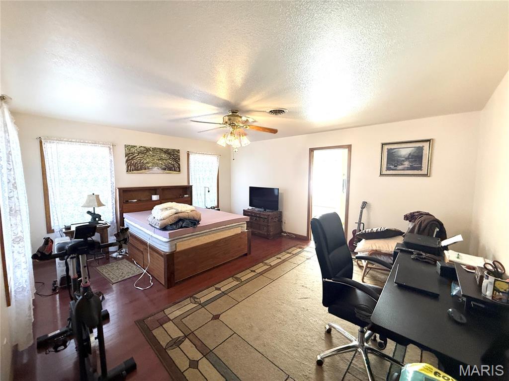 Boss Lake - Residential