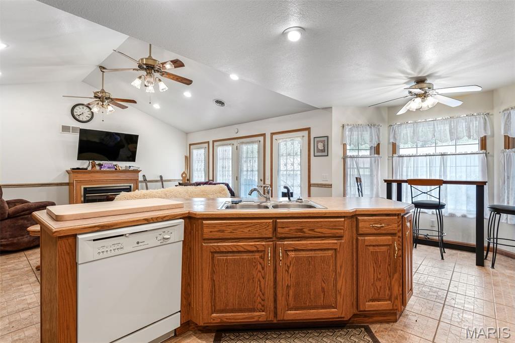 Boss Lake - Residential