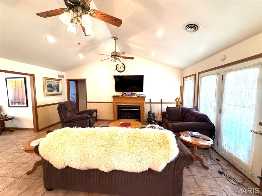 Boss Lake - Residential