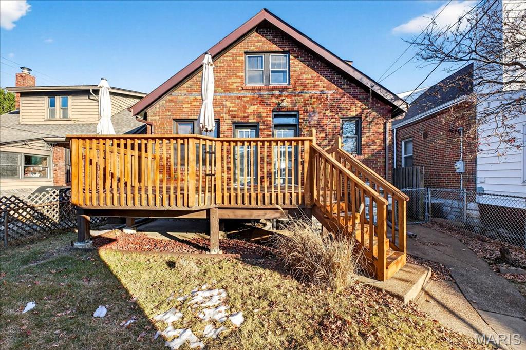 St Louis, Missouri 63109, United States, 2 Bedrooms Bedrooms, ,1 BathroomBathrooms,Residential,Pending,253461