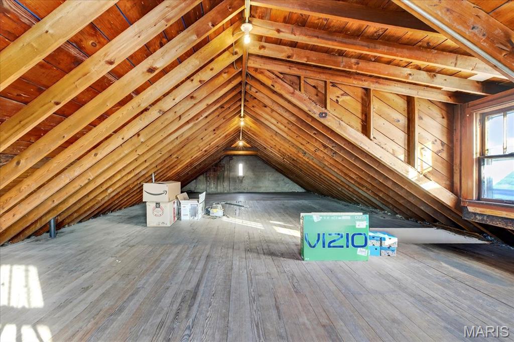 St Louis, Missouri 63109, United States, 2 Bedrooms Bedrooms, ,1 BathroomBathrooms,Residential,Pending,253461