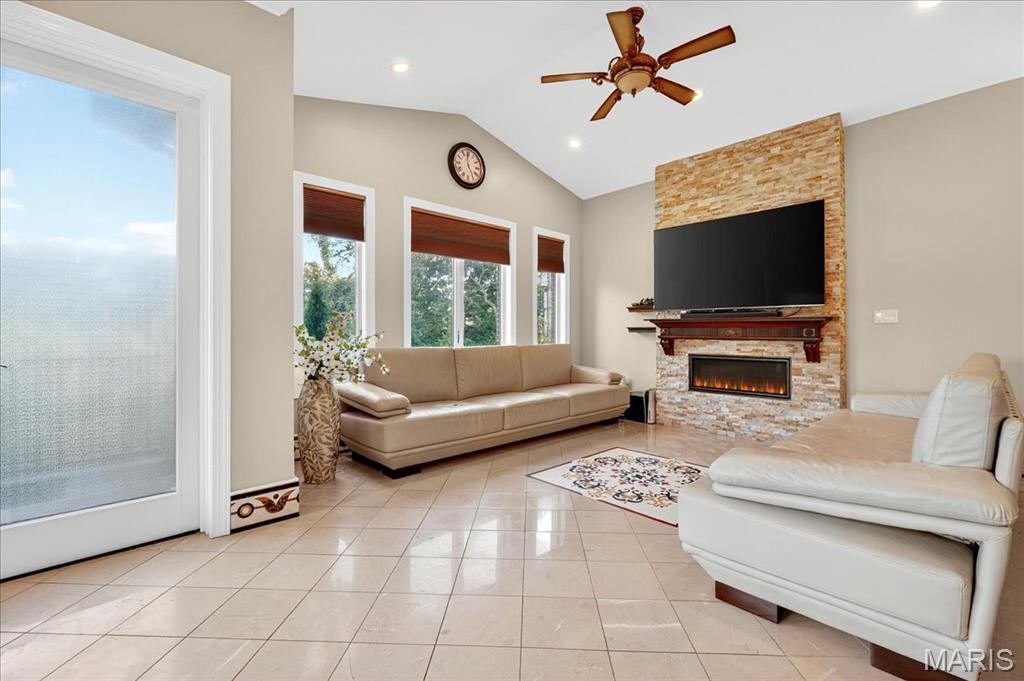 Thornhill Estates 5 - Residential