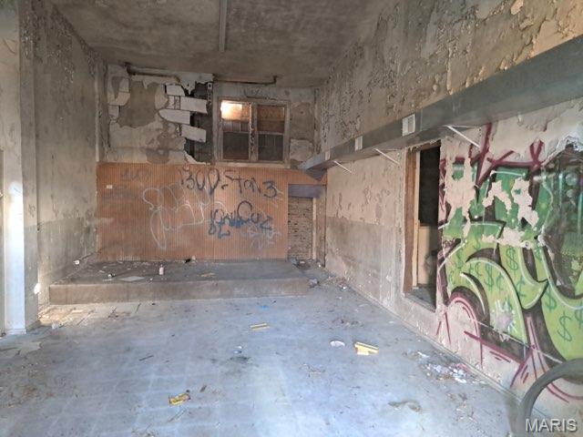 Walter Espenschied Add - Commercial Sale