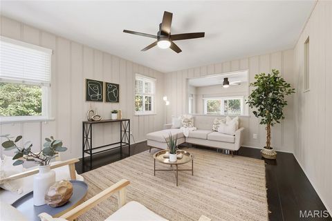 Tiny photo for 8361 Big Bend Boulevard, Webster Groves, MO 63119 (MLS # 25067127)