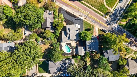 Tiny photo for 8361 Big Bend Boulevard, Webster Groves, MO 63119 (MLS # 25067127)