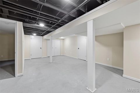Tiny photo for 8361 Big Bend Boulevard, Webster Groves, MO 63119 (MLS # 25067127)