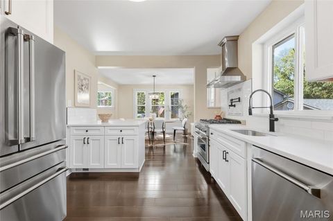 Tiny photo for 8361 Big Bend Boulevard, Webster Groves, MO 63119 (MLS # 25067127)