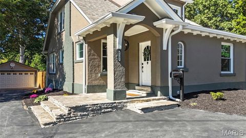 Tiny photo for 8361 Big Bend Boulevard, Webster Groves, MO 63119 (MLS # 25067127)