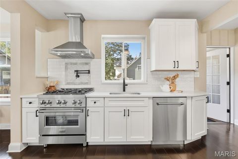 Tiny photo for 8361 Big Bend Boulevard, Webster Groves, MO 63119 (MLS # 25067127)