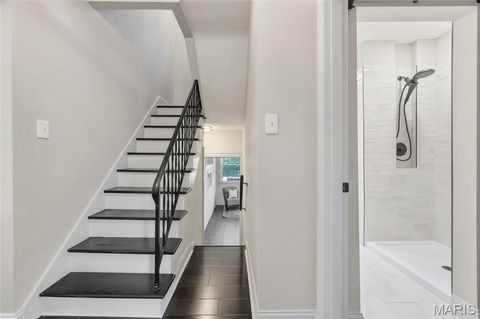 Tiny photo for 8361 Big Bend Boulevard, Webster Groves, MO 63119 (MLS # 25067127)