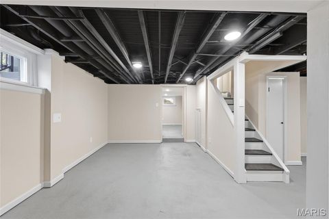 Tiny photo for 8361 Big Bend Boulevard, Webster Groves, MO 63119 (MLS # 25067127)
