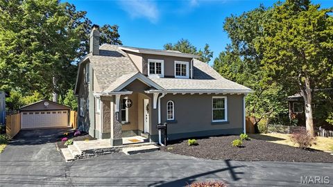 Photo of 8361 Big Bend Boulevard, Webster Groves, MO 63119 (MLS # 25067127)