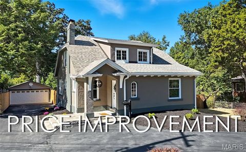 8361 Big Bend Boulevard Webster Groves MO 63119