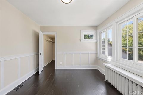 Tiny photo for 8361 Big Bend Boulevard, Webster Groves, MO 63119 (MLS # 25067127)