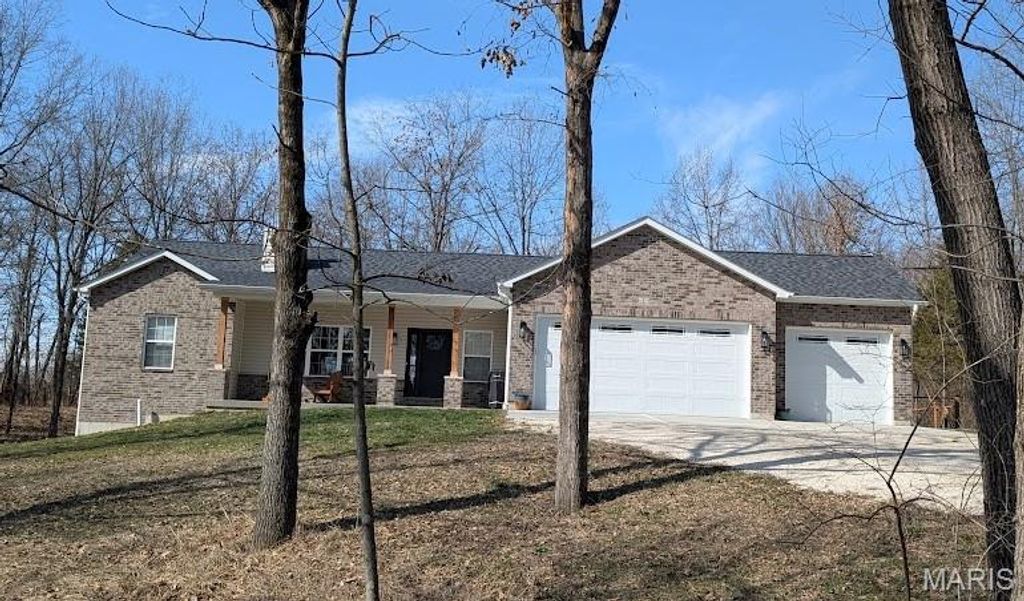 Photo of 619 North Ethlyn Road, Winfield, MO 63389 (MLS # 26010827)
