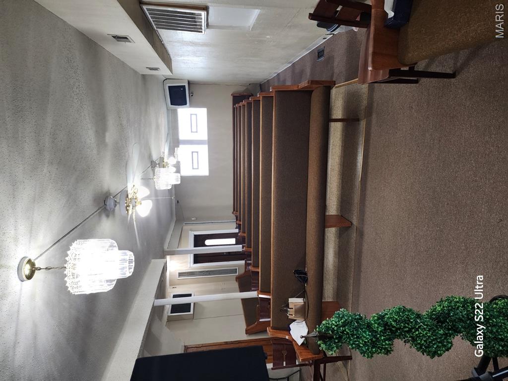 Goodfellow Add - Commercial Sale