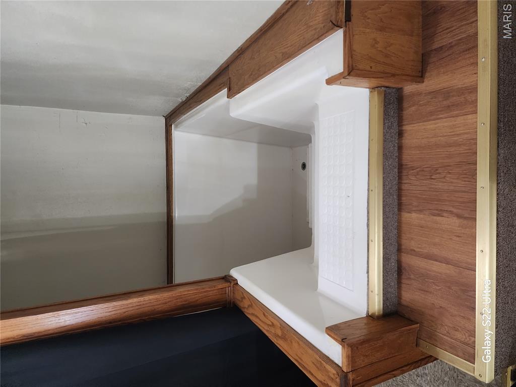 Goodfellow Add - Commercial Sale
