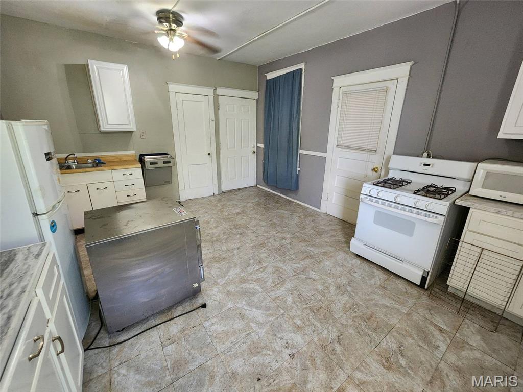Goodfellow Add - Commercial Sale