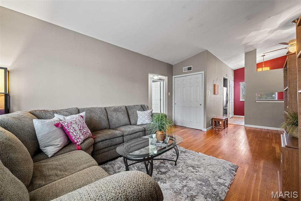 125 E Washington Avenue 2N