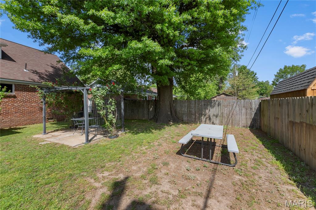 Sam L. Hunter Jr. first addition - Residential