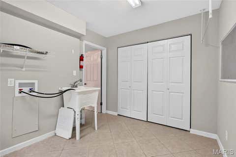 Tiny photo for 184 Gunston Hall Court, Chesterfield, MO 63017 (MLS # 26051548)