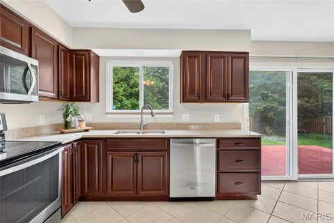 Tiny photo for 184 Gunston Hall Court, Chesterfield, MO 63017 (MLS # 26051548)