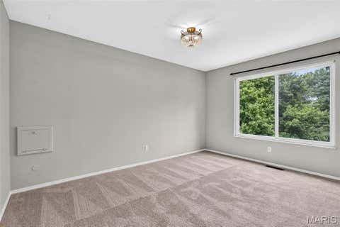 Tiny photo for 184 Gunston Hall Court, Chesterfield, MO 63017 (MLS # 26051548)