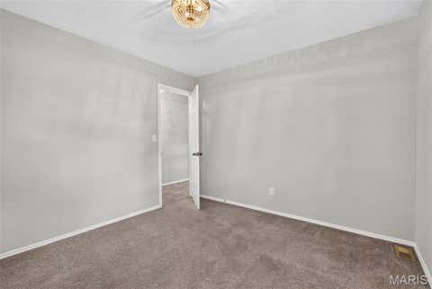 Tiny photo for 184 Gunston Hall Court, Chesterfield, MO 63017 (MLS # 26051548)