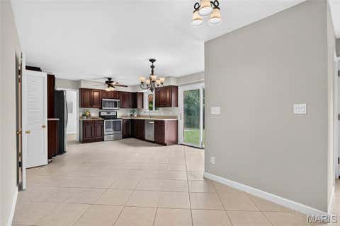 Tiny photo for 184 Gunston Hall Court, Chesterfield, MO 63017 (MLS # 26051548)