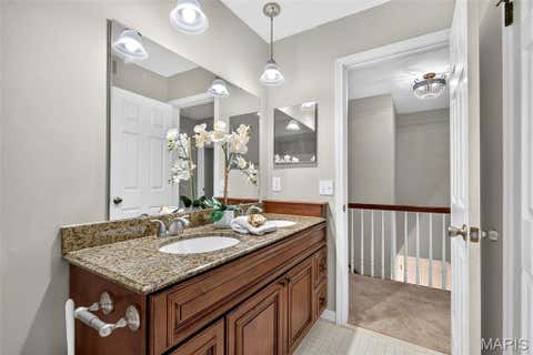 Tiny photo for 184 Gunston Hall Court, Chesterfield, MO 63017 (MLS # 26051548)